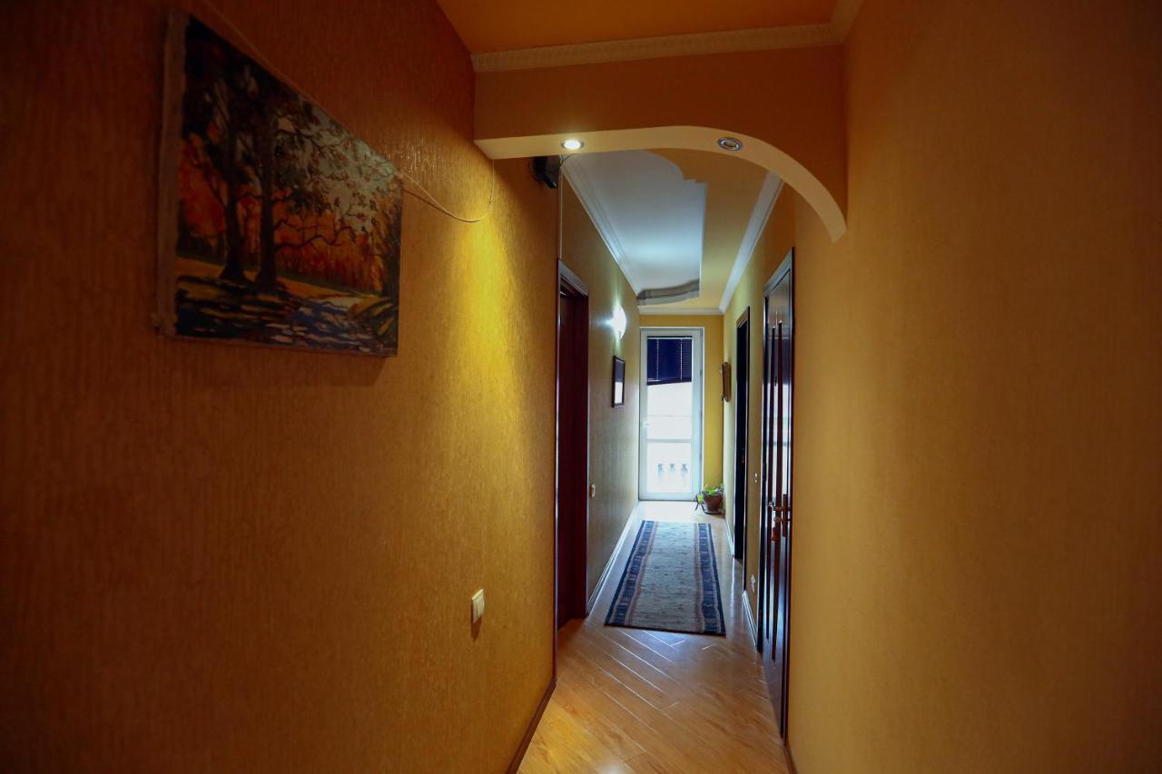 Hotel Isaka Tbilisi Exterior foto
