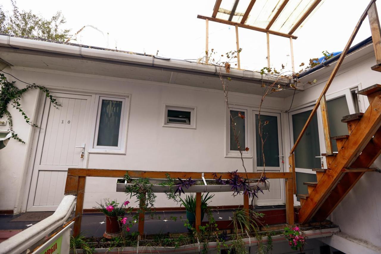 Hotel Isaka Tbilisi Exterior foto